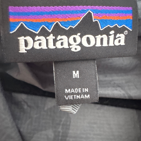 Women's Patagonia Houdini Gray patterned Hooded windbreaker with Yellow Zipper - Picture 3 of 3